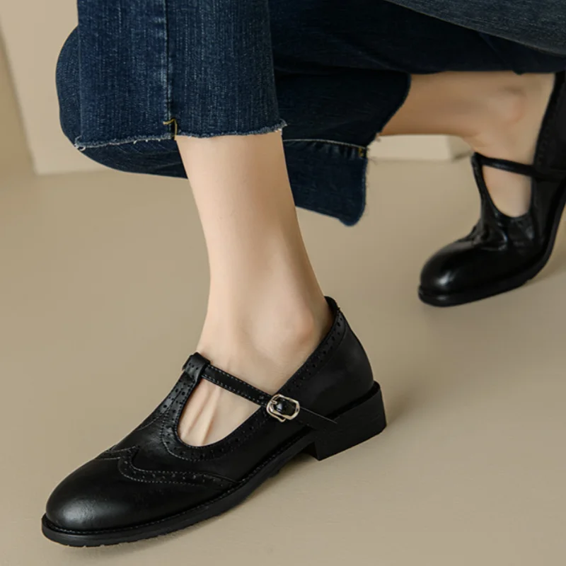 Zelayda™| Elegant T-Strap Mary Janes