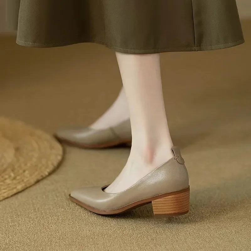 Zelayda™| Helen Classic Pumps