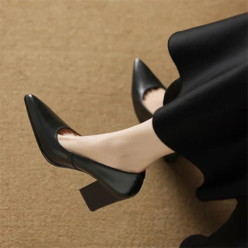 Zelayda™| Verona Elegant Pumps