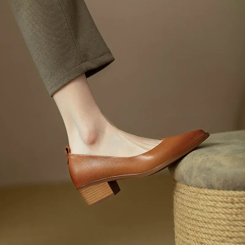 Zelayda™| Helen Classic Pumps