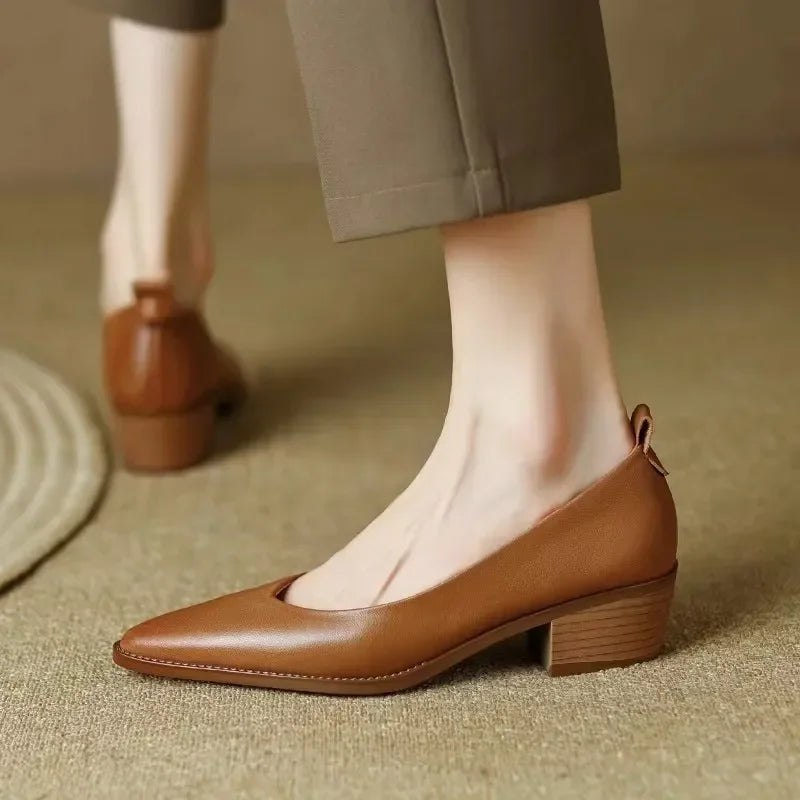 Zelayda™| Helen Classic Pumps
