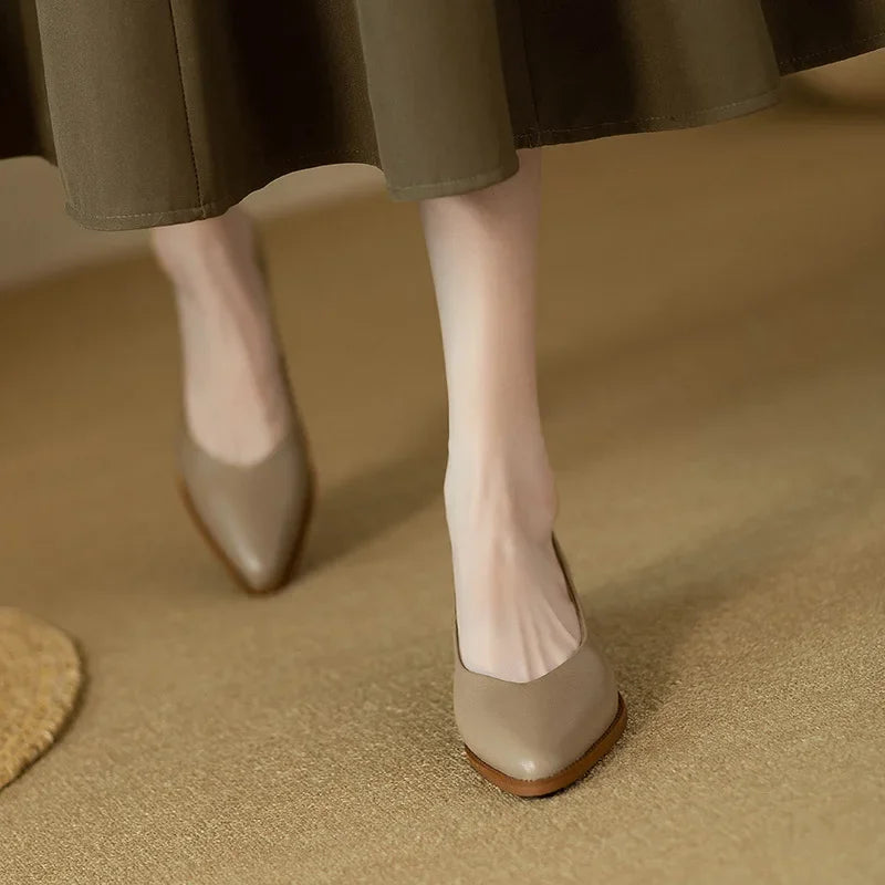 Zelayda™| Helen Classic Pumps