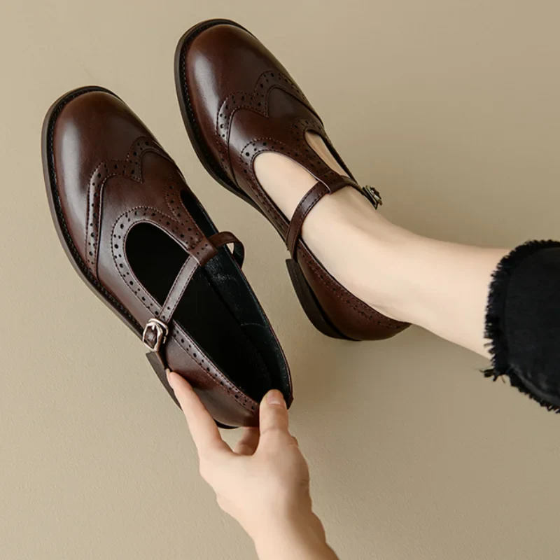 Zelayda™| Elegant T-Strap Mary Janes