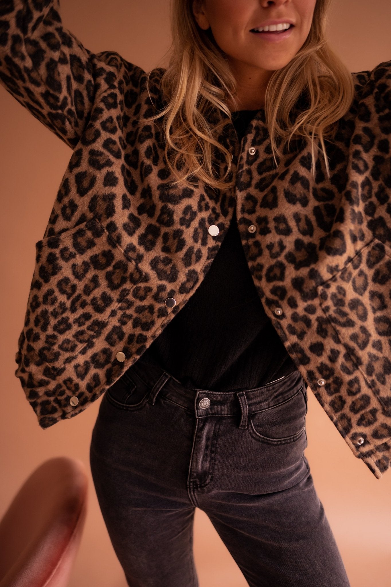 Charlene – Trendy leopard print jacket